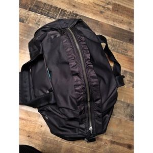 lululemon vintage duffle bag!